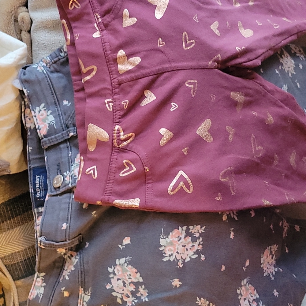 Bundle Old navy, colette lilly mauve stretch pants with hearts both size 12
